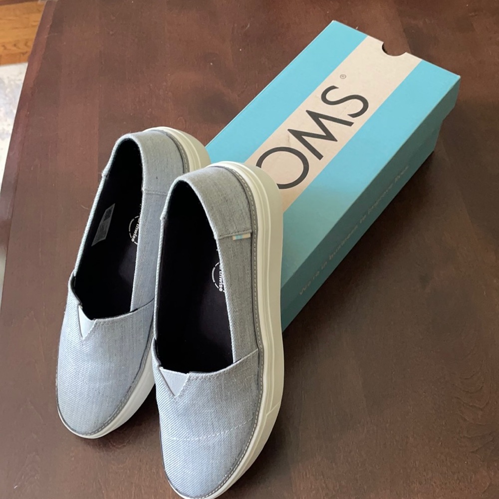 Toms Parker Sneaker Women’s Size 8